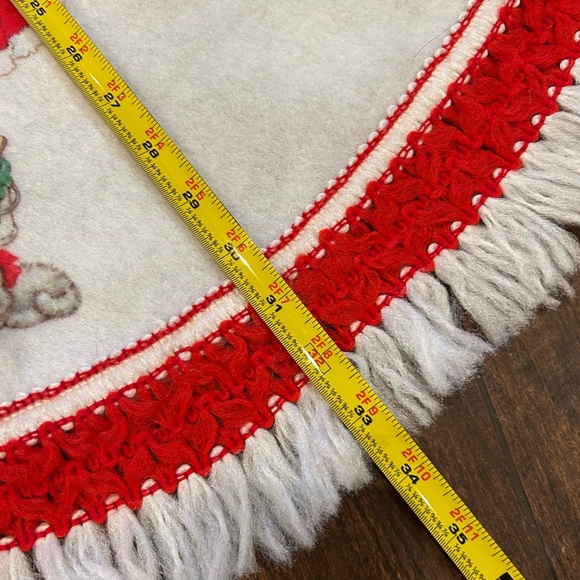 Vintage Felt Christmas Tree Skirt with Santa Workshop - Picture 3 of 4